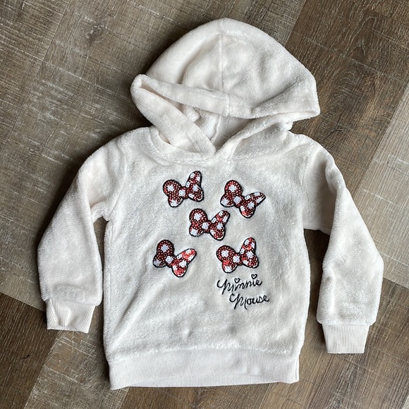 Minnie Mouse sweater and sandal bundle - Picture 4 of 12